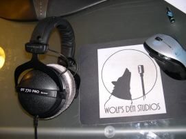 A nice set of cans and some Wolf's Den swag